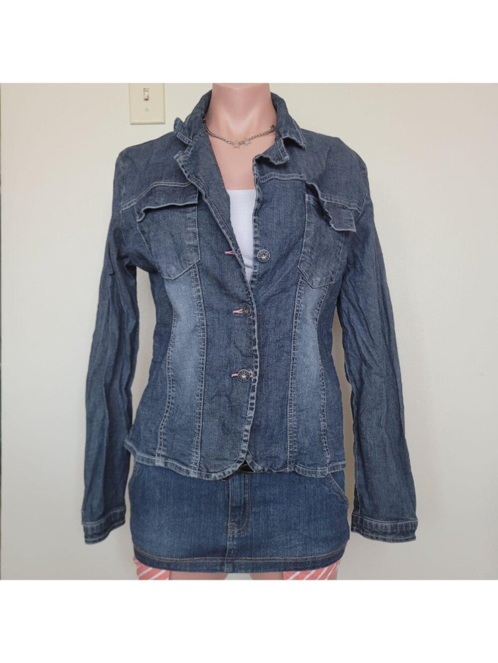 Denver Hayes Vintage Blue Grunge Skater Denim Jacket (M)